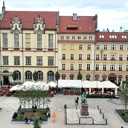 Nowy Z Oszalamiajacym Widokiem Na Rynek Διαμέρισμα *