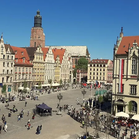 Nowy Z Oszalamiajacym Widokiem Na Rynek Βρότσλαβ